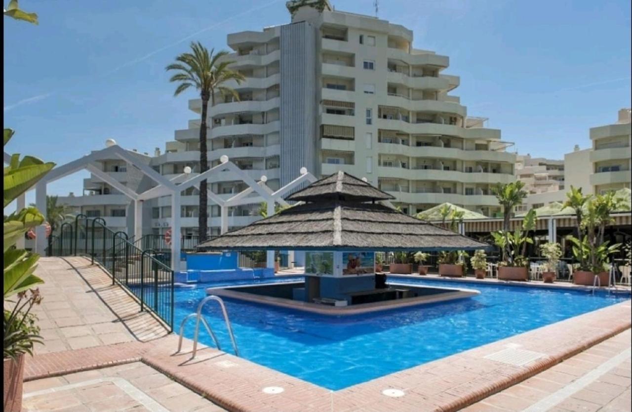 Benalbeach Holidays Benalmadena Exterior photo